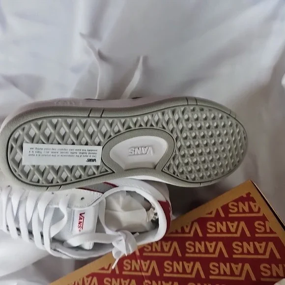 VANS Lowland CC Unisex US W10/ M8.5 TENNIS SHOE VN000BWBWRQ white/red/grey - Picture 8 of 10